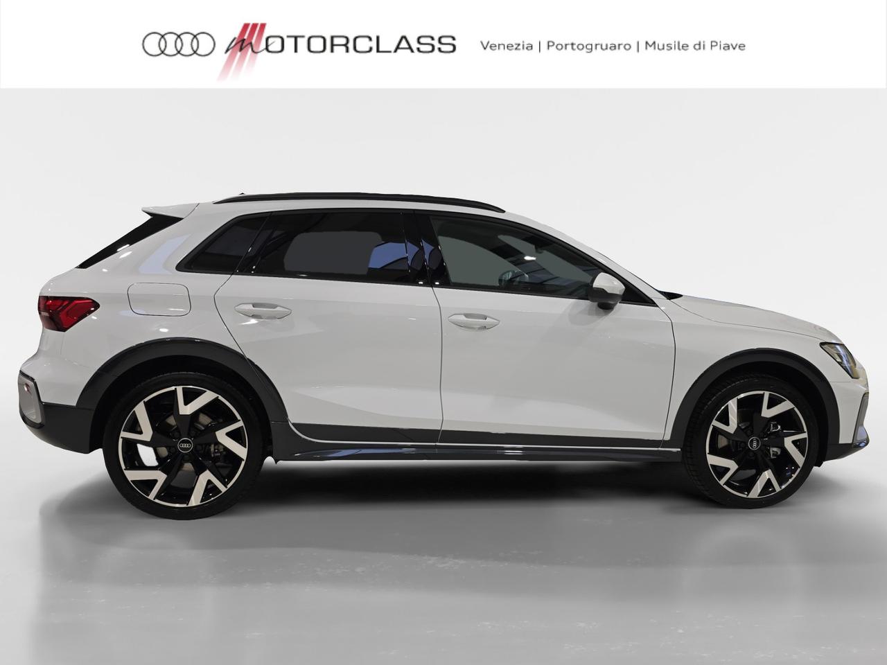 Audi A3 allstreet 2.0 tdi 150cv identity contrast s tronic