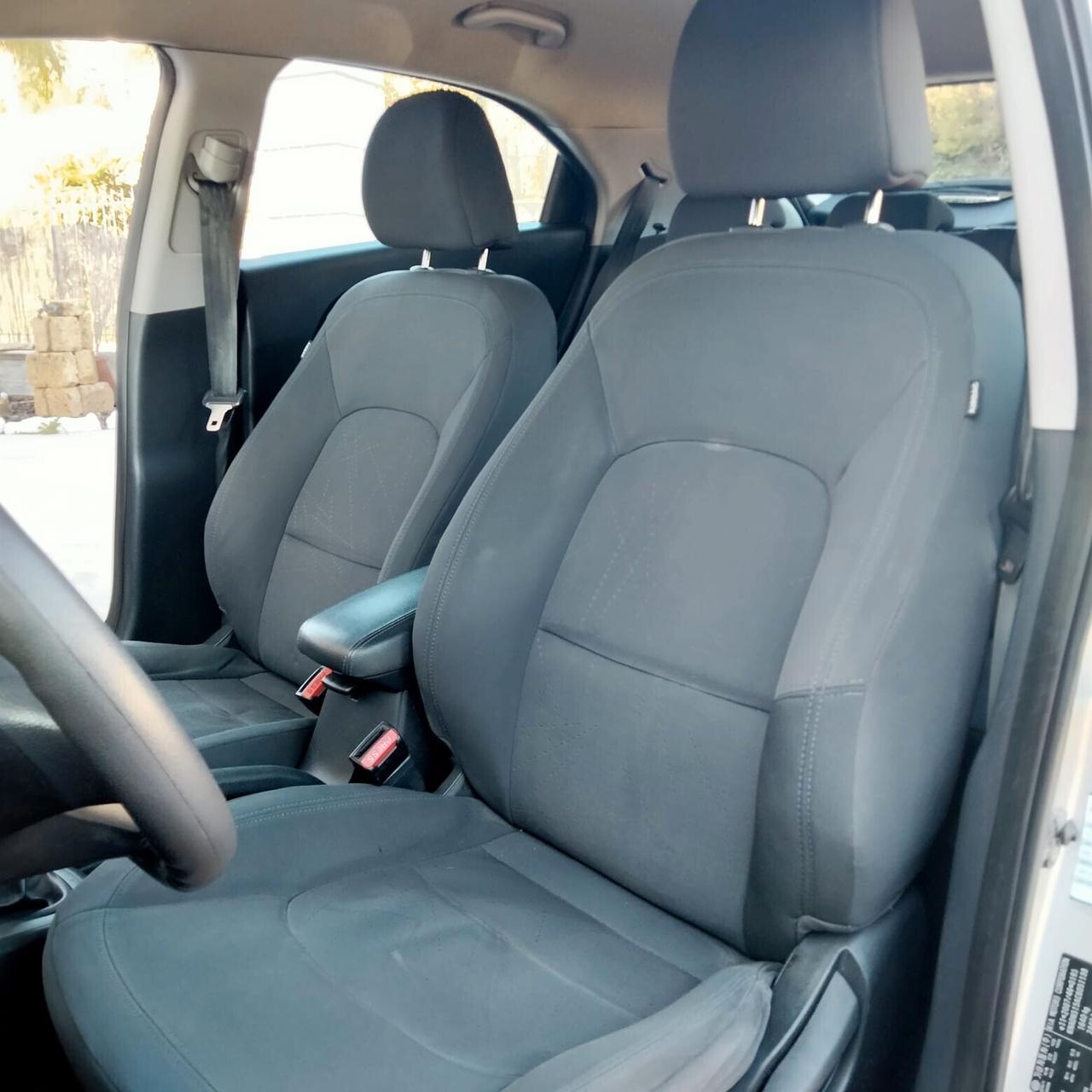 Kia Rio 1.1 CRDi WGT 5p. LX