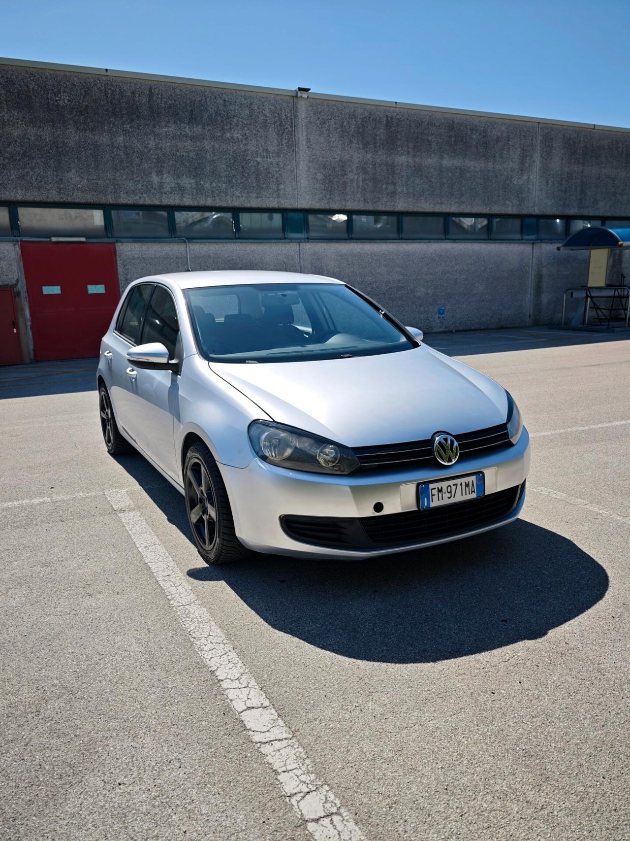 Volkswagen Golf 2.0 TDI 110CV
