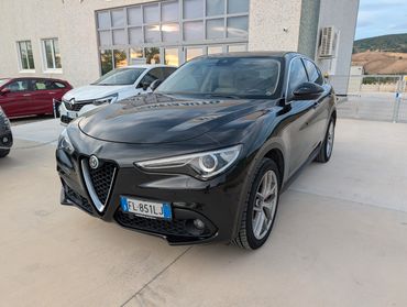 Alfa Romeo Stelvio 2.2 Turbodiesel 180 CV AT8 Q4 Super