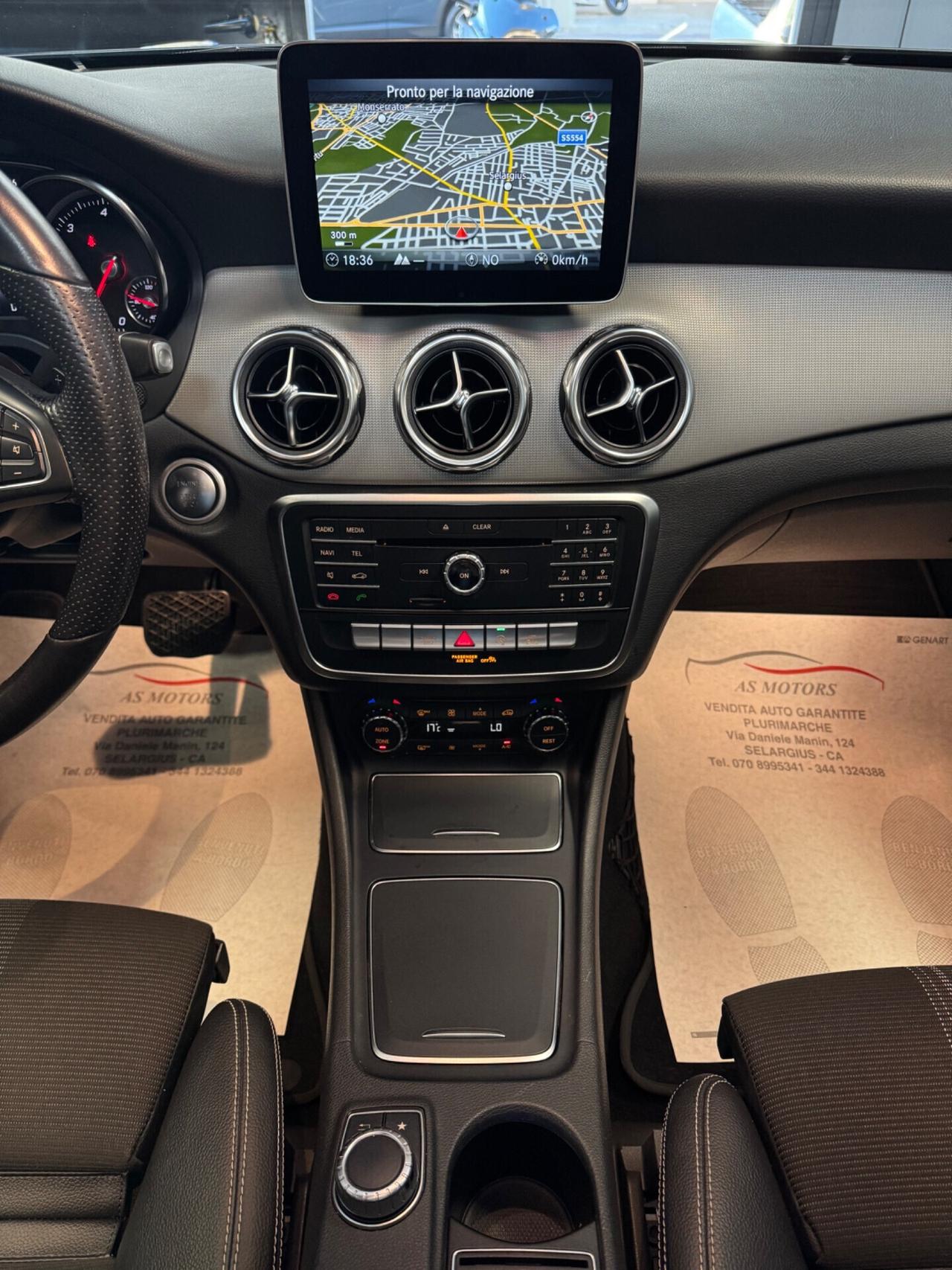 Mercedes-benz GLA 200 d Automatic Sport Tetto apribile
