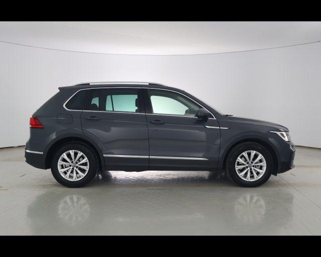 VOLKSWAGEN Tiguan 2.0 TDI 150 CV SCR DSG Life