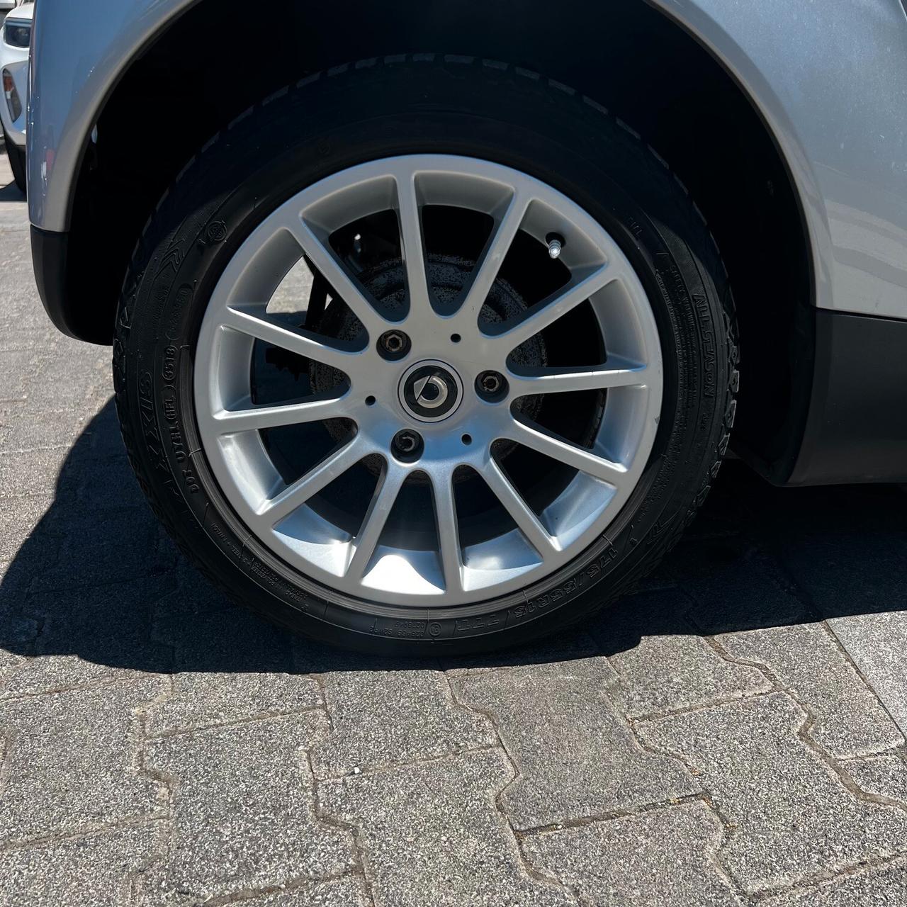 Smart ForTwo 1000 52 kW MHD coupé passion