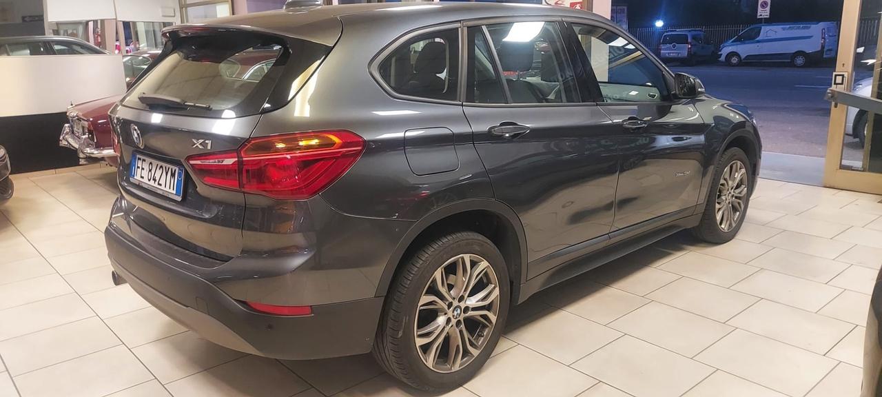 Bmw X1 sDrive18d xLine