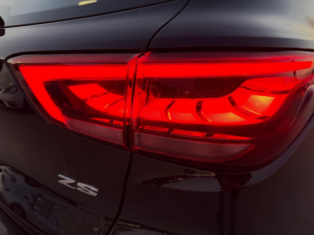 MG ZS 1.0T-GDI 111CV AUT LUXURY FULL LED MY24