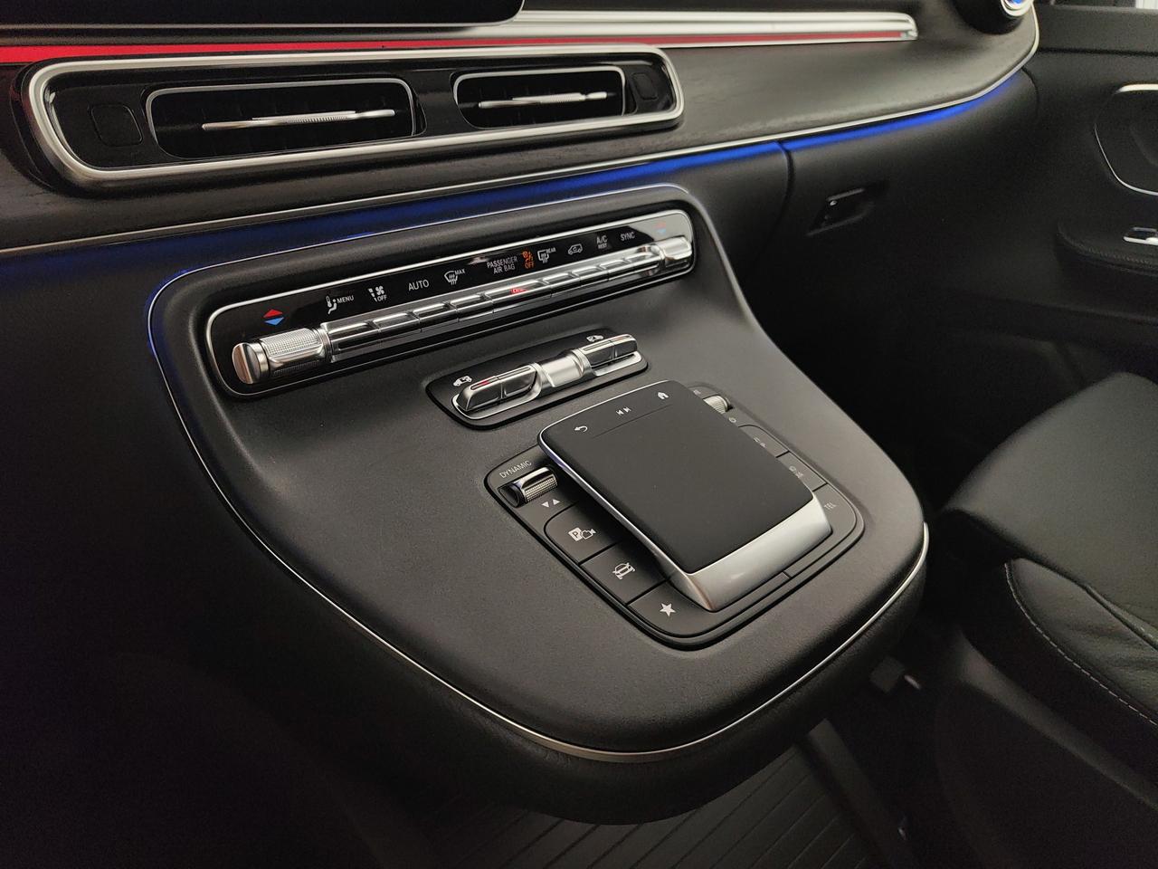 Mercedes-Benz V 300 d AVANTGARDE Extralong