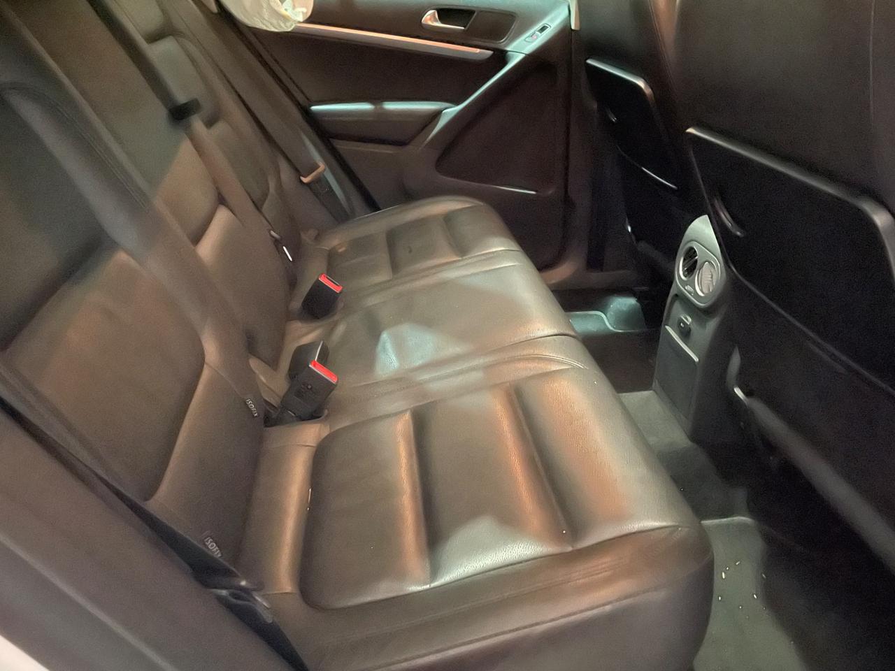 Volkswagen Tiguan 2.0 TDI 140CV 4MOTION*Automatik*Pelle*Tetto*