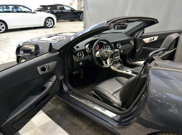 MERCEDES-BENZ SLK 200 CGI Sport Automatica - Pelle - Airscarf - Pdc