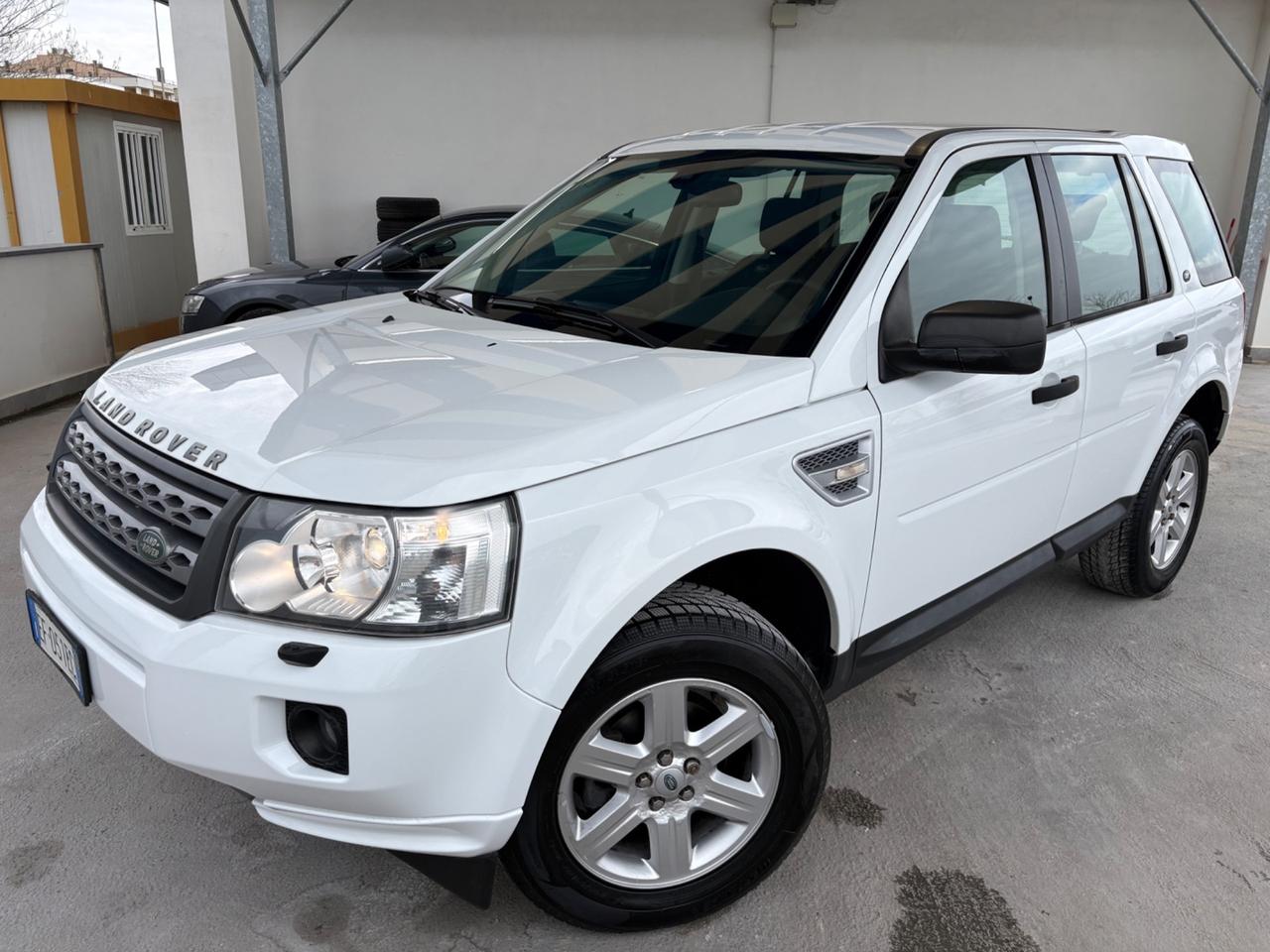Land Rover Freelander 2.2 TD4 S.W. SE