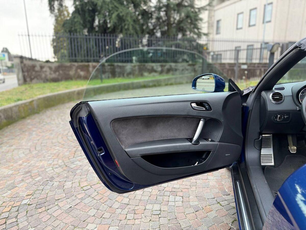 Audi TT Roadster TT roadster 1.8 tfsi Advanced Plus