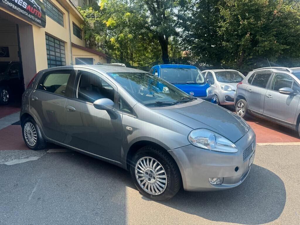 Fiat Grande Punto 1.4 GPL/ BENZINA NEOPATENTATI