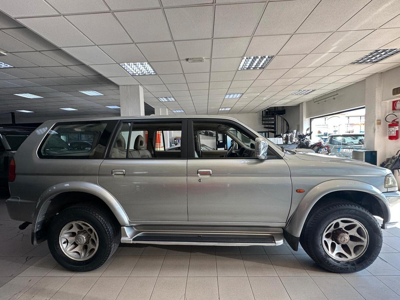 Mitsubishi Pajero Sport Pajero Sport 2.5 TDI TENUTO BENISSIMO MAI FUORISTRADA