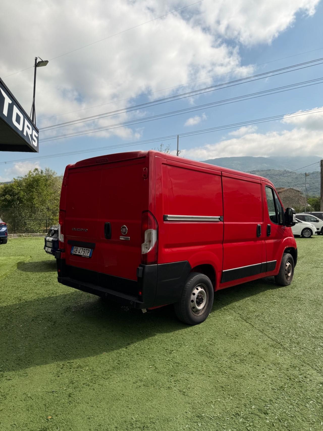 Fiat Ducato 33 2.3 MJT 130CV prezzo IVATO