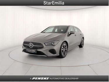 Mercedes-Benz CLA 180 CLA 180 d Automatic Shooting Brake Progressive Ad