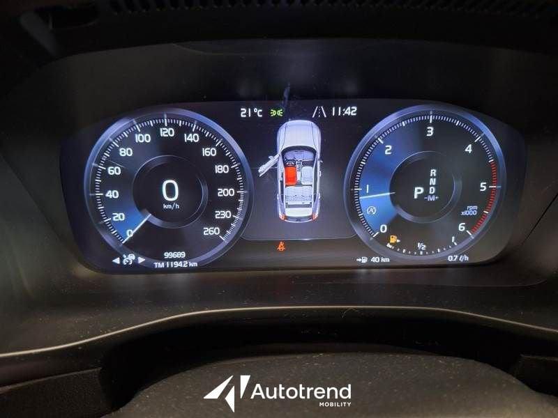 Volvo XC40 D3 150 CV Automatica NAVI LED Momentum Core
