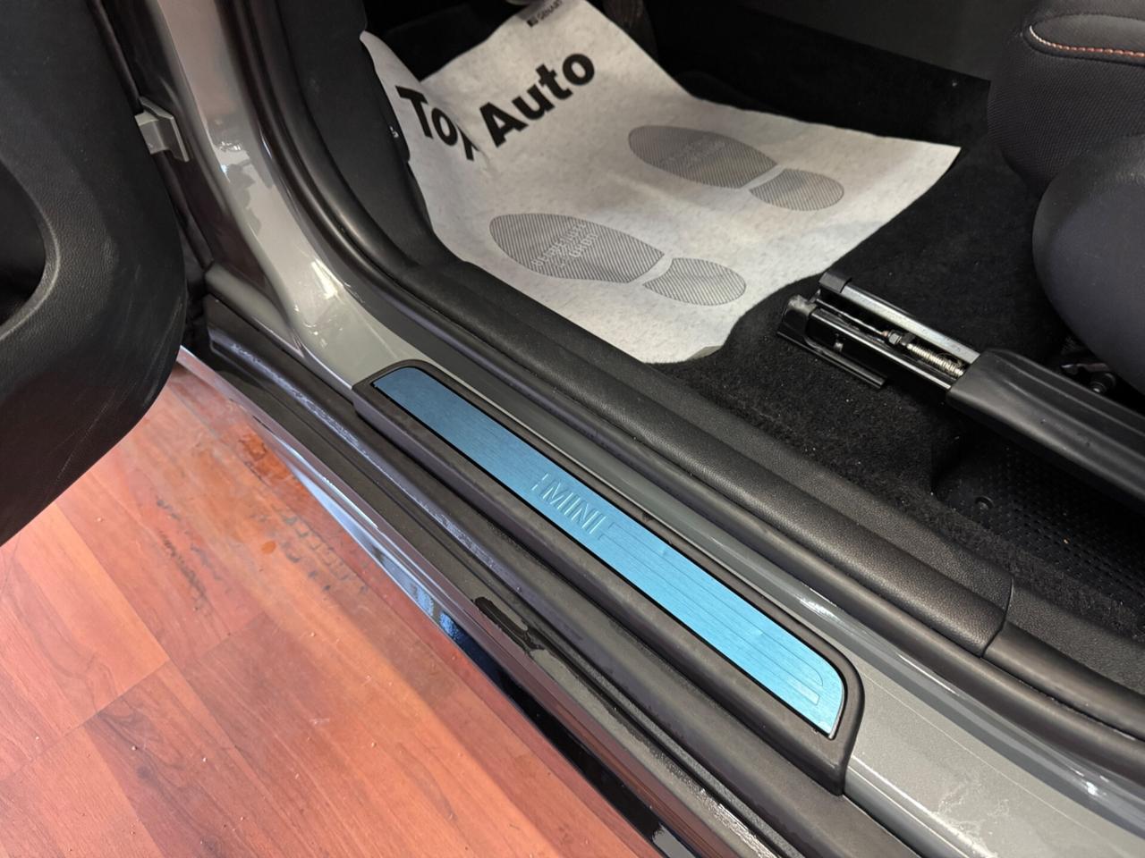 MINI COOPER D COUNTRYMAN AUTOMATIC. - MY21