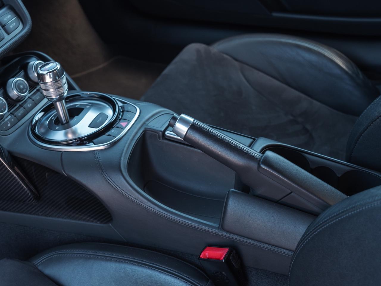 Audi R8 5.2 V10 FSI quattro S tronic