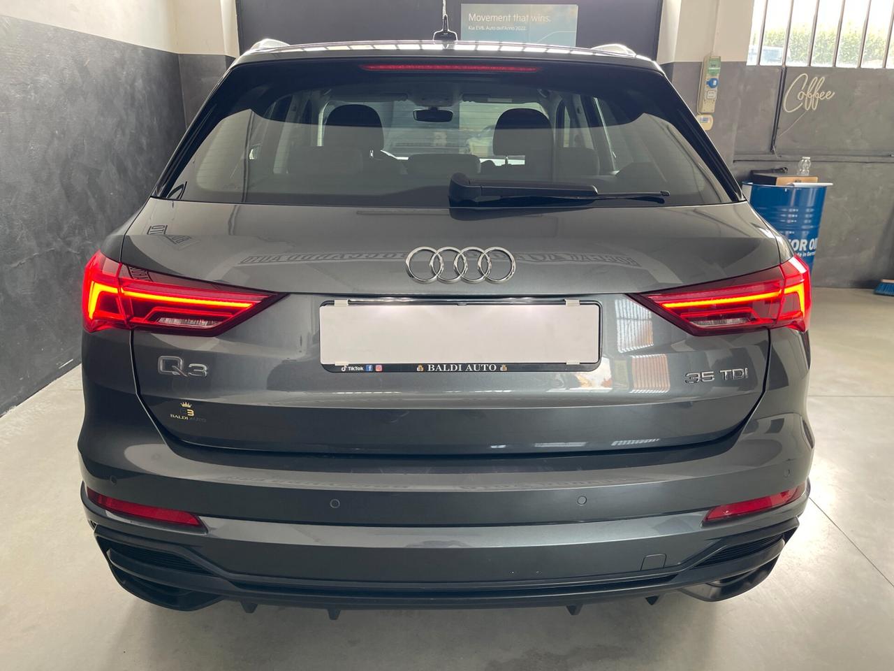 Audi Q3 2.0 TDI 150 CV S tronic line Edition