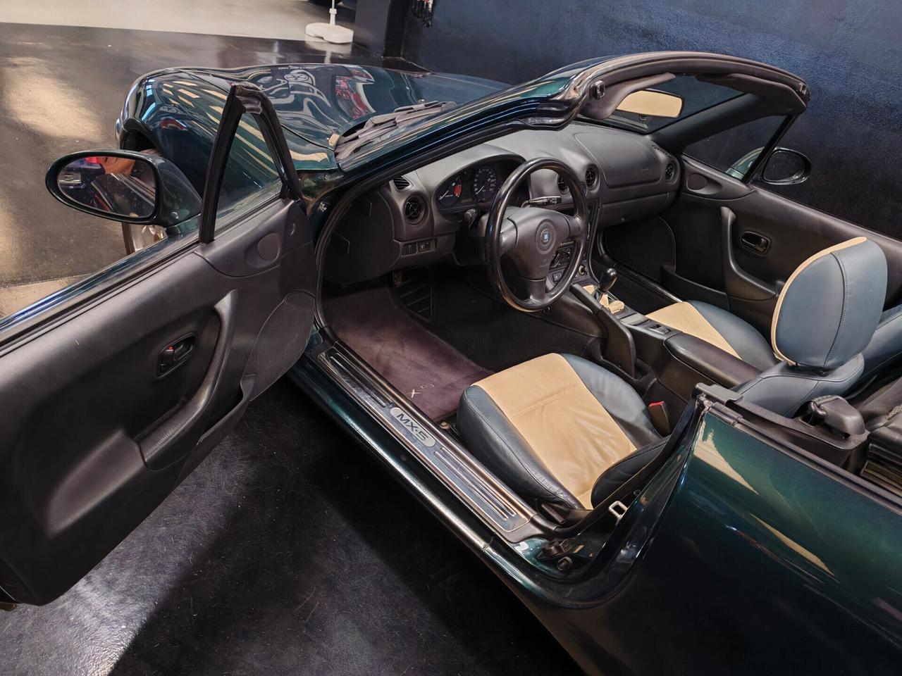 Mazda MX-5 1.6i 16V asi