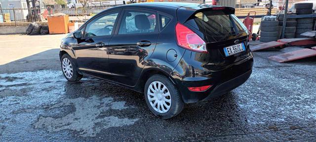 FORD Fiesta 1.2 5 porte INCIDENTATA