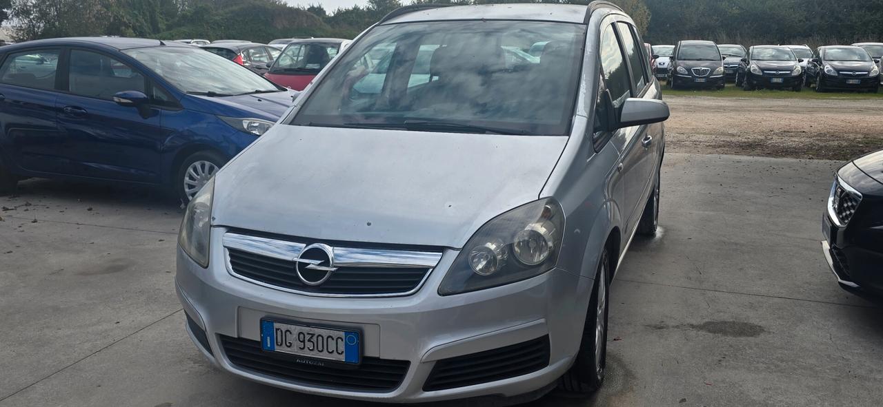 Opel Zafira 1.6 16V ecoM 94CV Cosmo