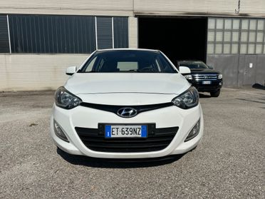 Hyundai i20 1.2 5p. Finanziabile OK NEOPATENTATI