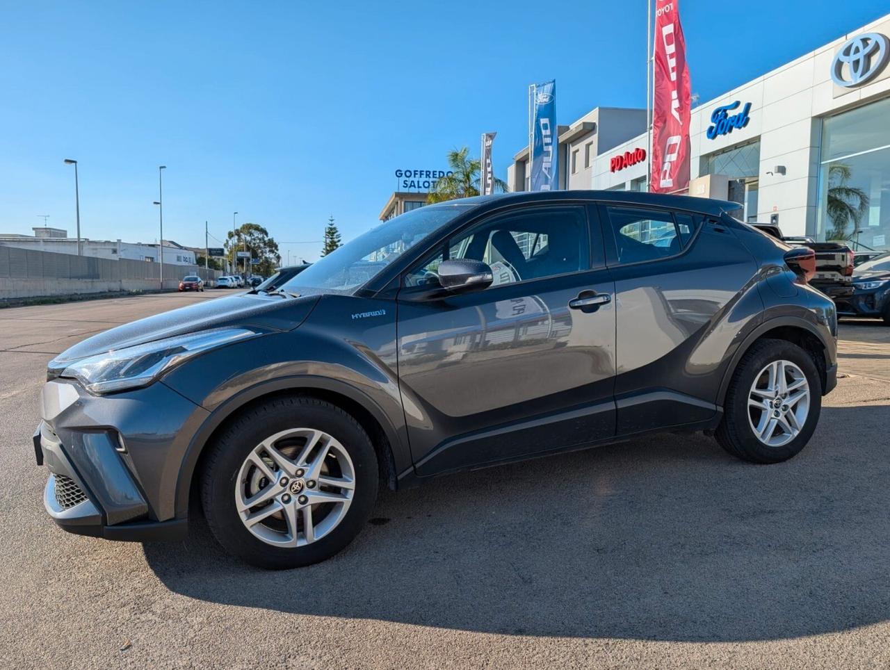 Toyota C-HR 1.8 Hybrid E-CVT Trend