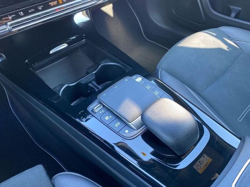 Mercedes-Benz Classe A A 180 d Premium Night edition Plus auto