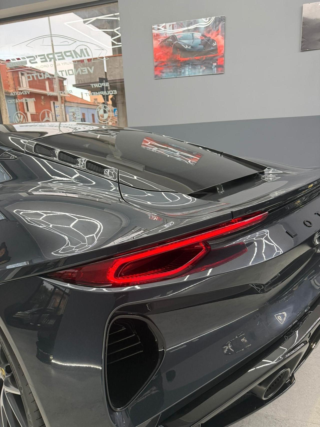 Lotus Emira Turbo DCT