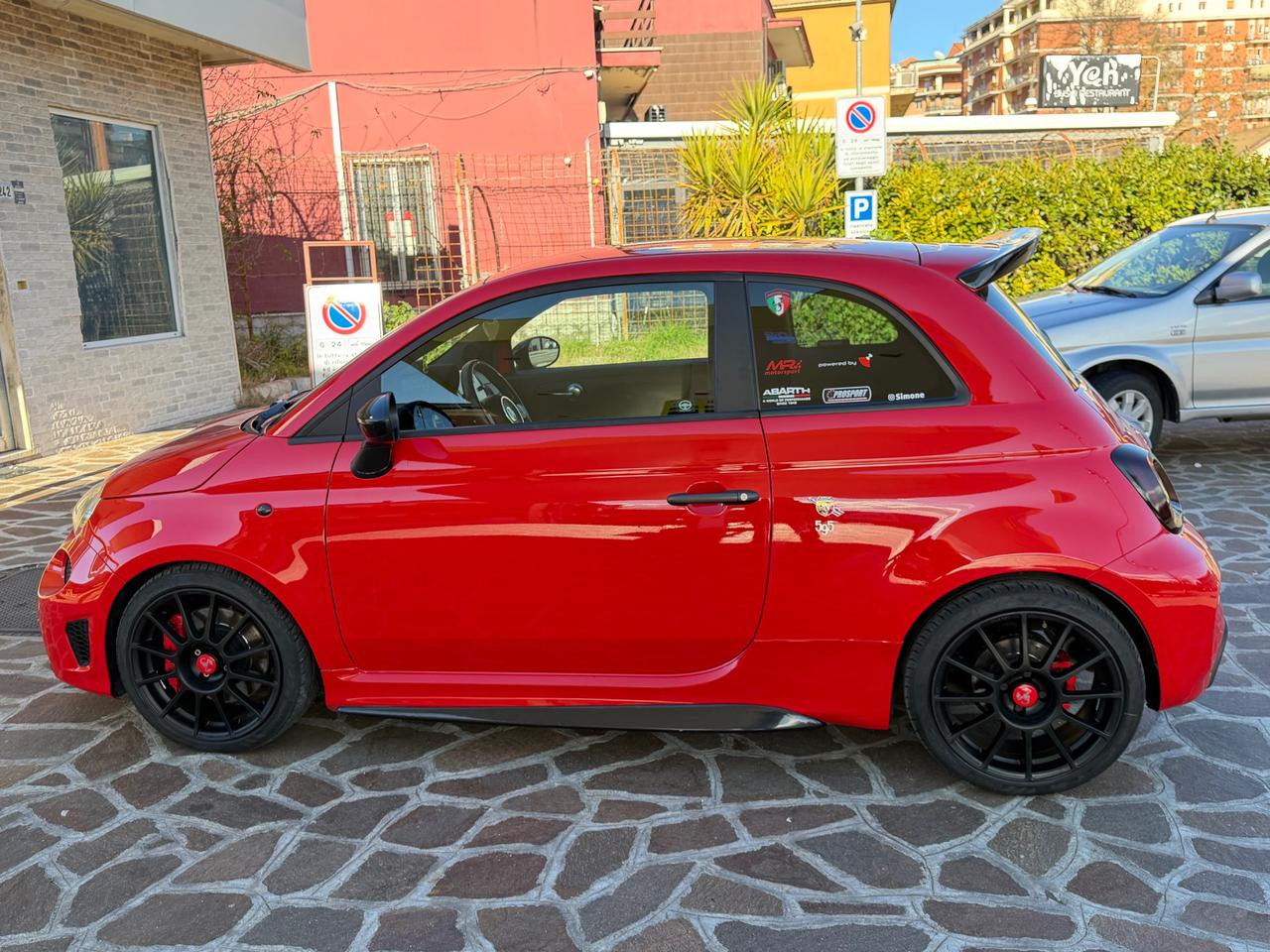 Abarth 595 C 1.4 Turbo T-Jet 180 CV Competizione