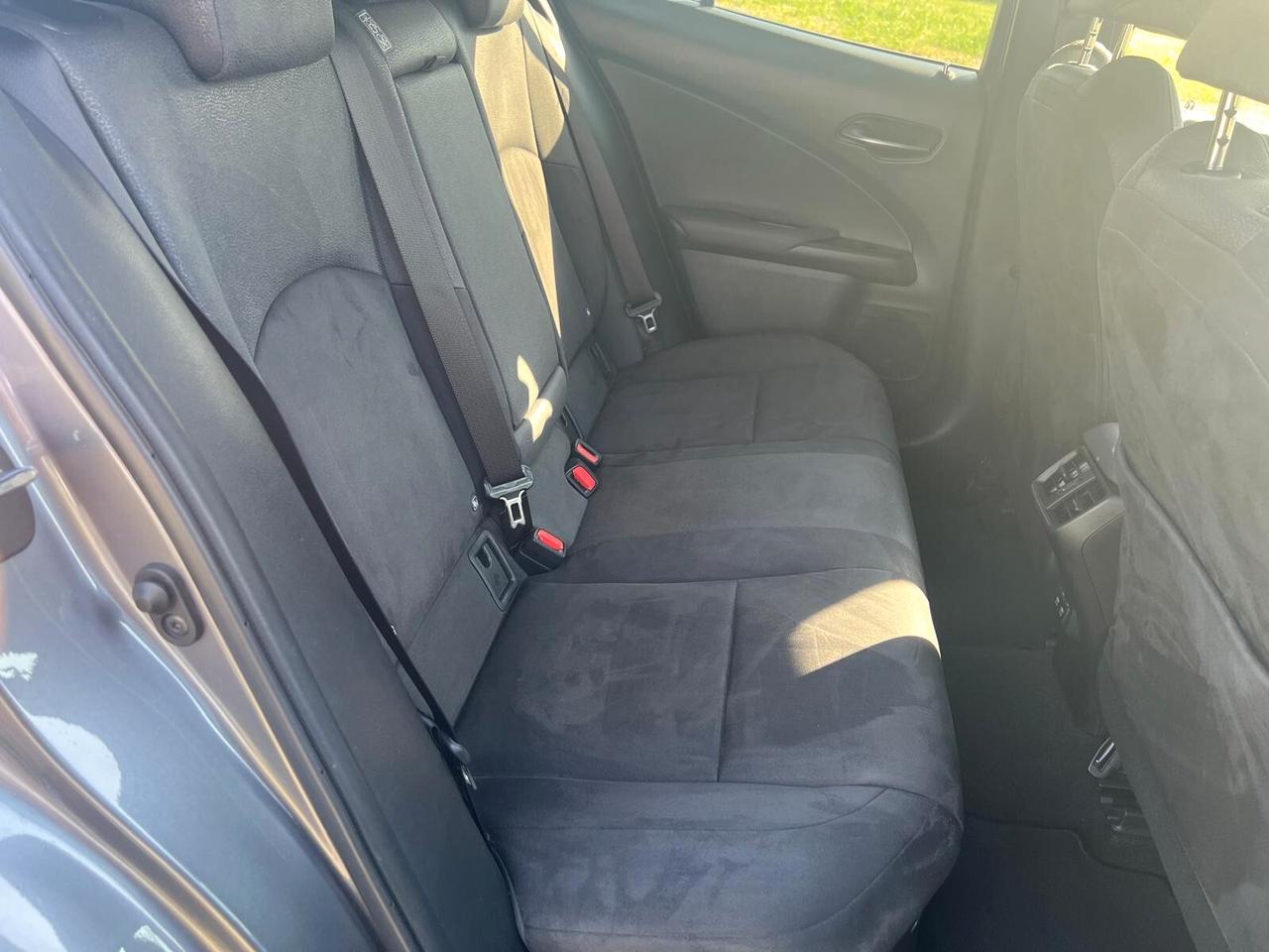 Lexus UX Hybrid 4WD Executive