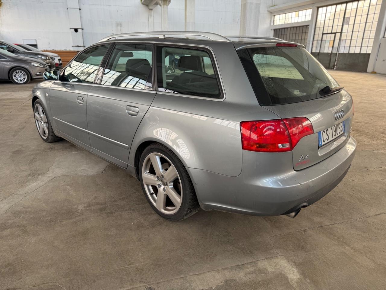 Audi A4 2.0 T 20V Avant