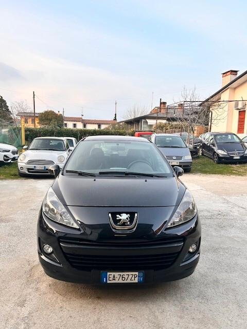 Peugeot 207 1.4 8V 75CV 5p. X Line ECO GPL