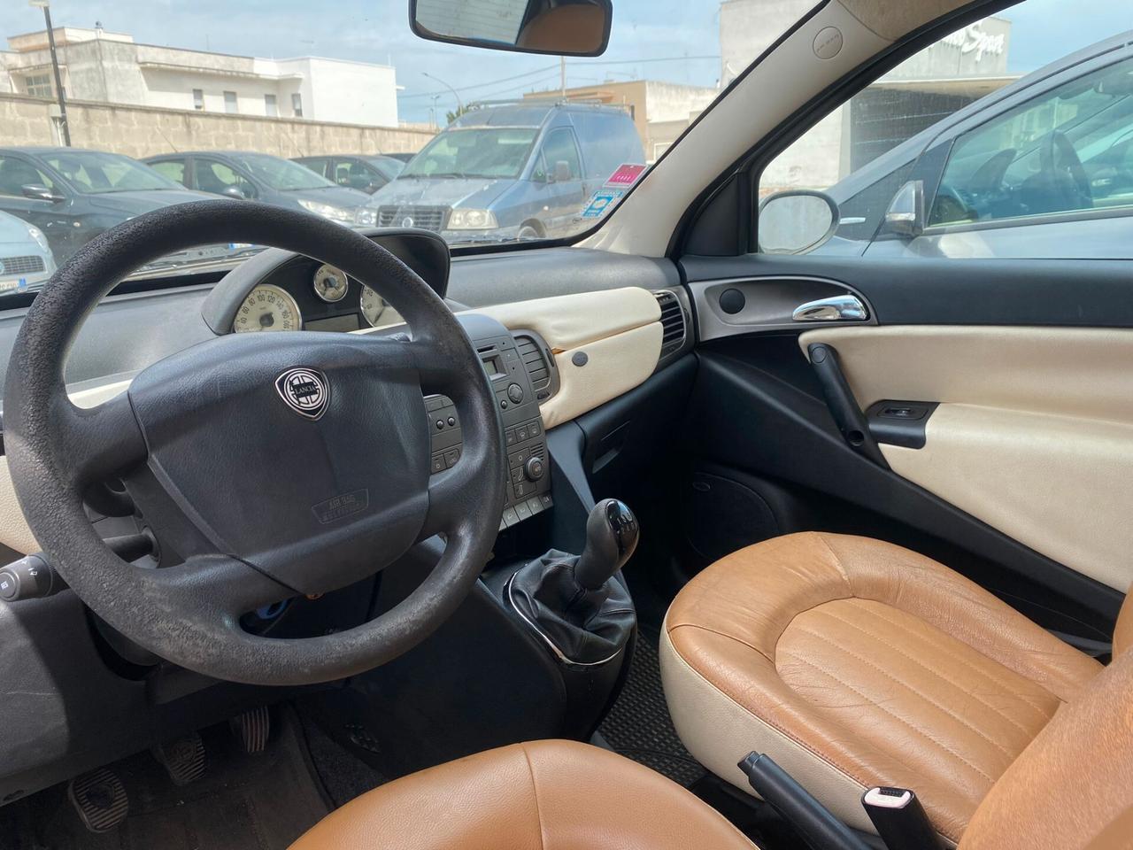 Lancia Ypsilon 1.3 Multijet 16V Argento