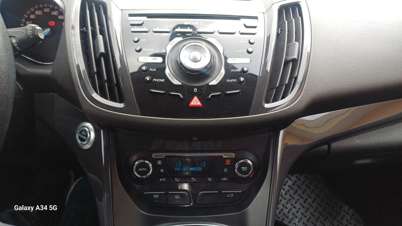 Ford Kuga 2.0 TDCI 140 CV 4WD Titanium