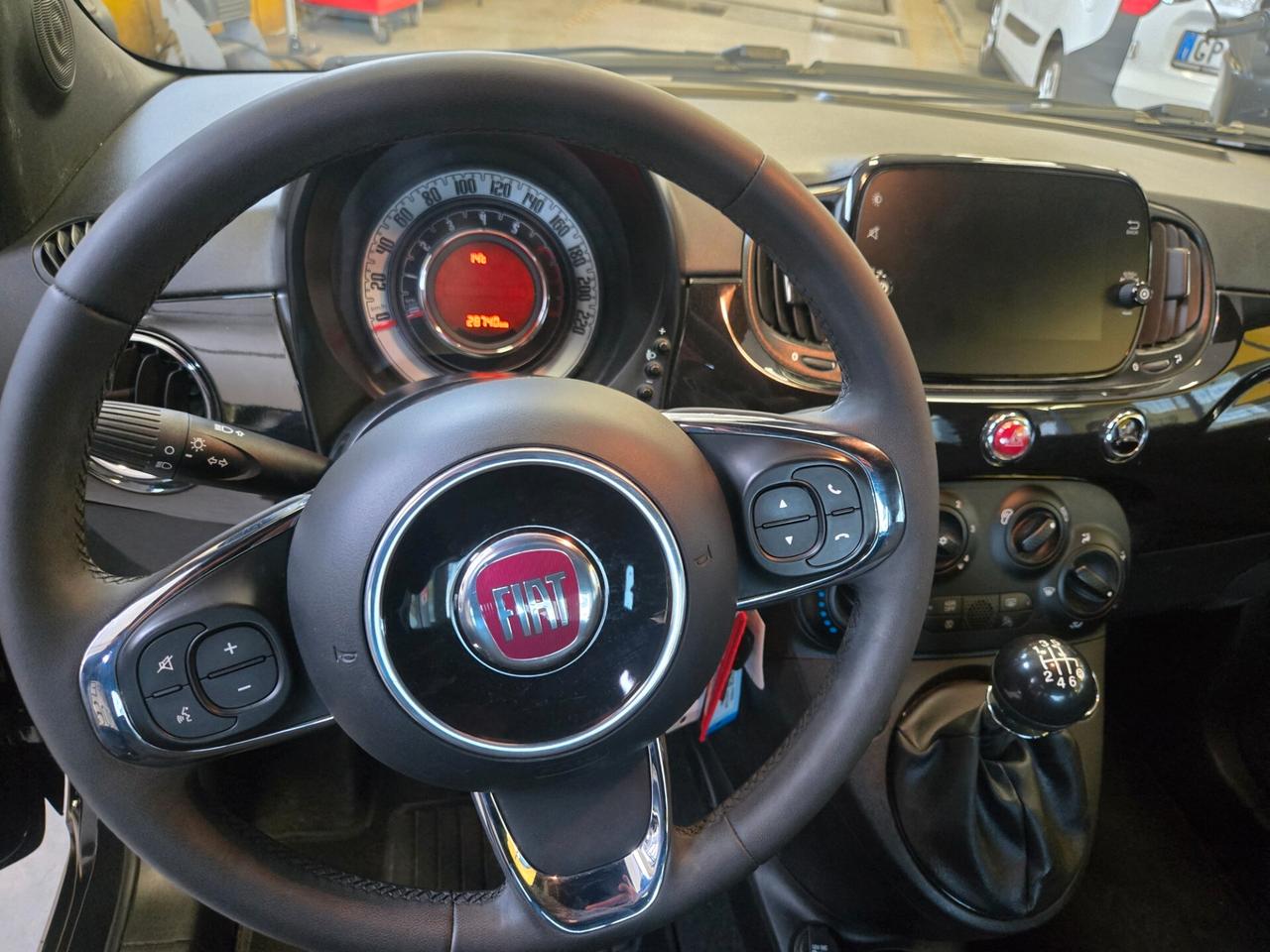 Fiat 500 1.0 Hybrid IVA ESPOSTA