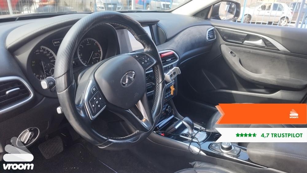 INFINITI Q30 1.5 diesel DCT Business Executive