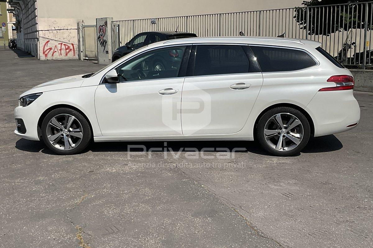 PEUGEOT 308 BlueHDi 130 S&S SW Allure