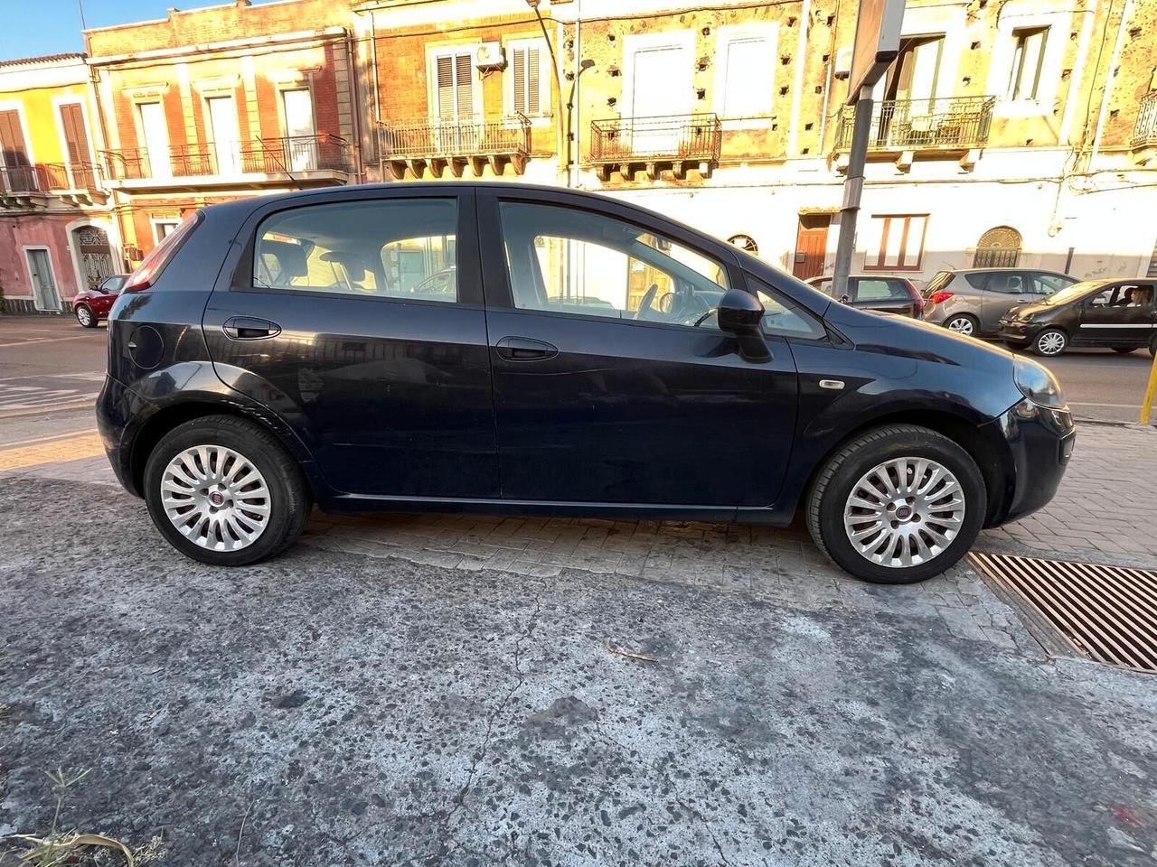 Fiat Punto Evo 1.2 FIRE 8V 5 porte S&S Dynamic