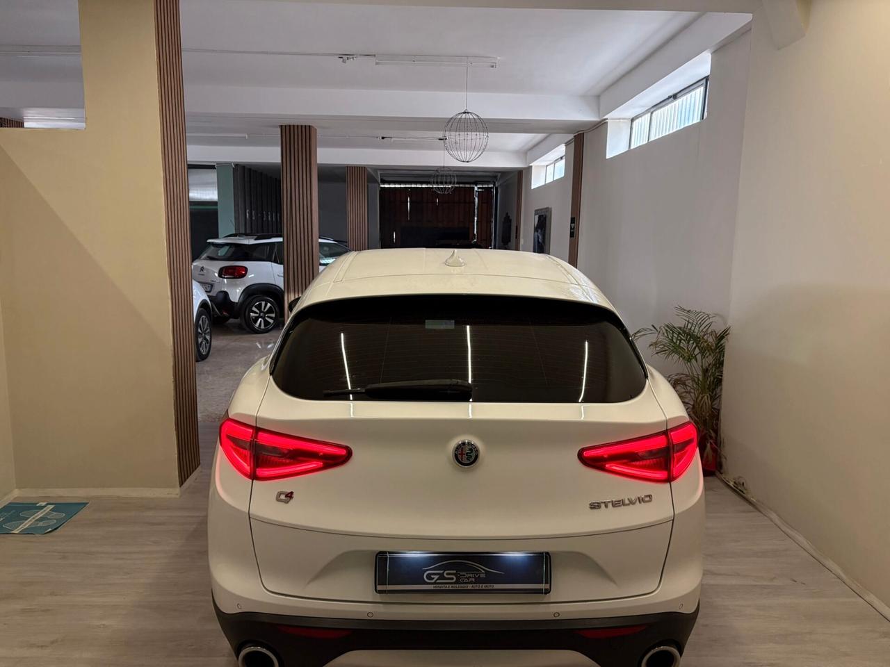 Alfa Romeo Stelvio 2.2 TDI 210CV Veloce AT8 Q4