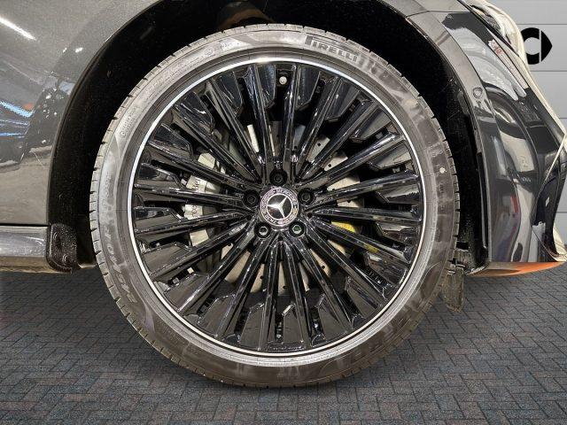 MERCEDES-BENZ E 220 d Mild hybrid 4Matic S.W. AMG Line Premium