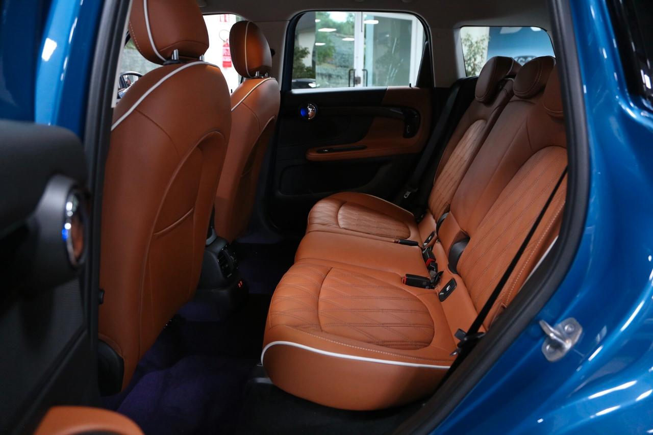 Mini Countryman Cooper SD ALL4 Yours auto