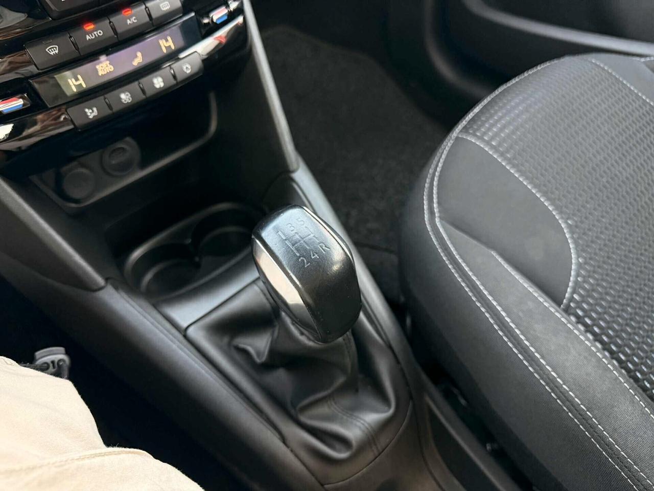 Peugeot 208 1.5 HDi 102 CV Stop&Start 5 porte Allure/OK NEOPATENTATI