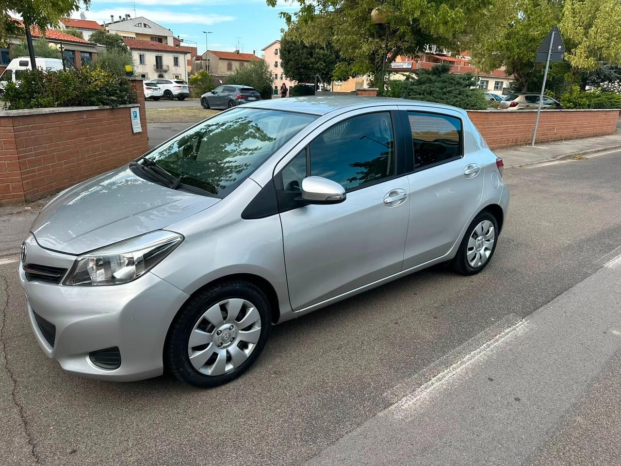 Toyota Yaris benzina 5 porte