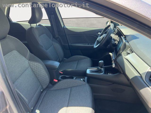 RENAULT Captur 1.6 E-Tech hybrid Zen 145cv auto