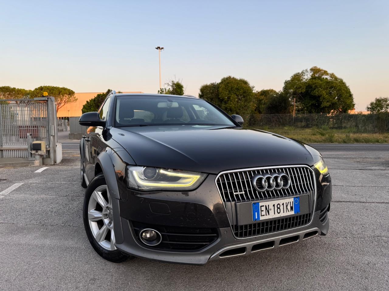 AUDI A4 ALLROAD 2.0 Tdi 177 CV S-Tronic- Led Navi