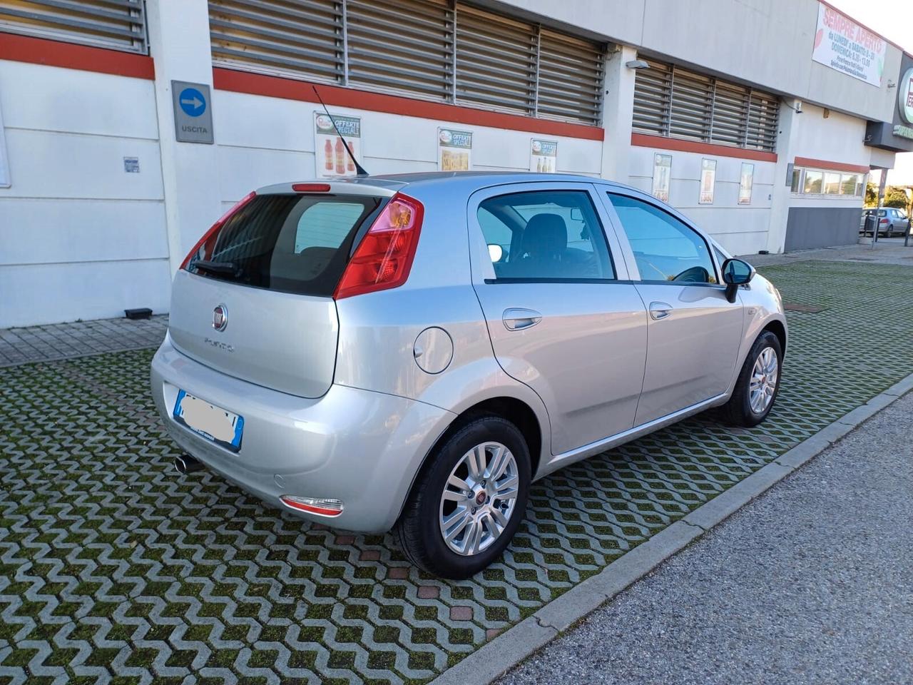 Fiat Punto 1.2 5 porte Lounge GPL