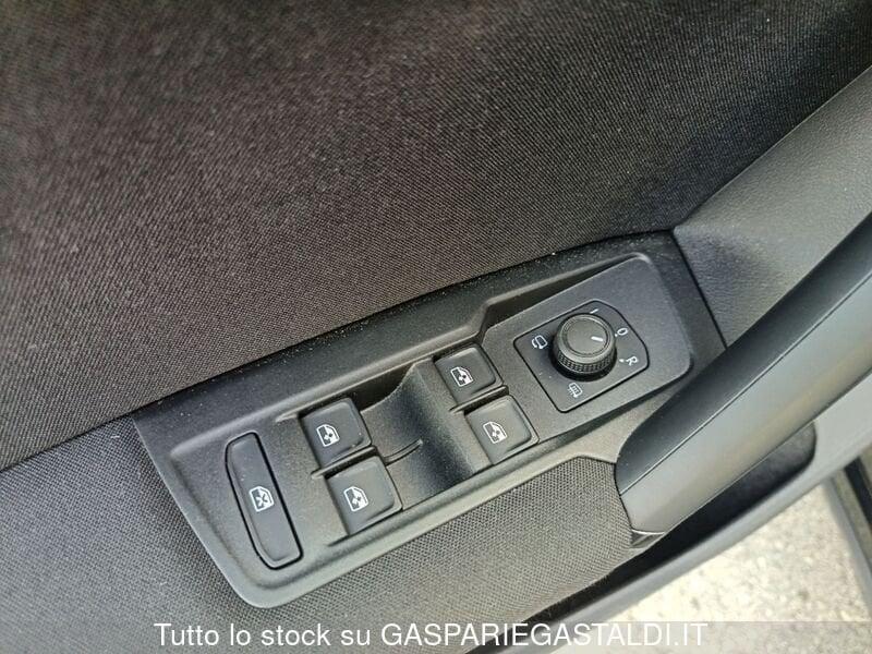 Volkswagen Tiguan 2.0 TDI 150 CV SCR DSG Life #CAMERA360 #LED