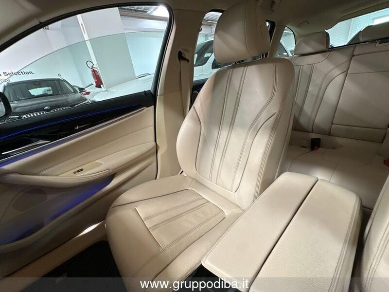 BMW Serie 5 Touring Serie 5 G31 2017 Touring Diese 520d Touring Luxury auto