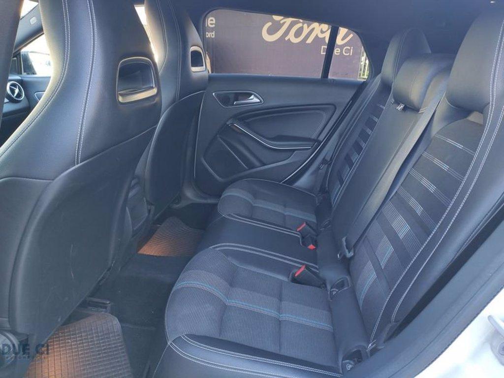 MERCEDES CLA 220 d S.W. Automatic Premium del 2017